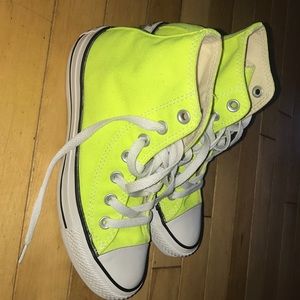 Converse Bright Yellow